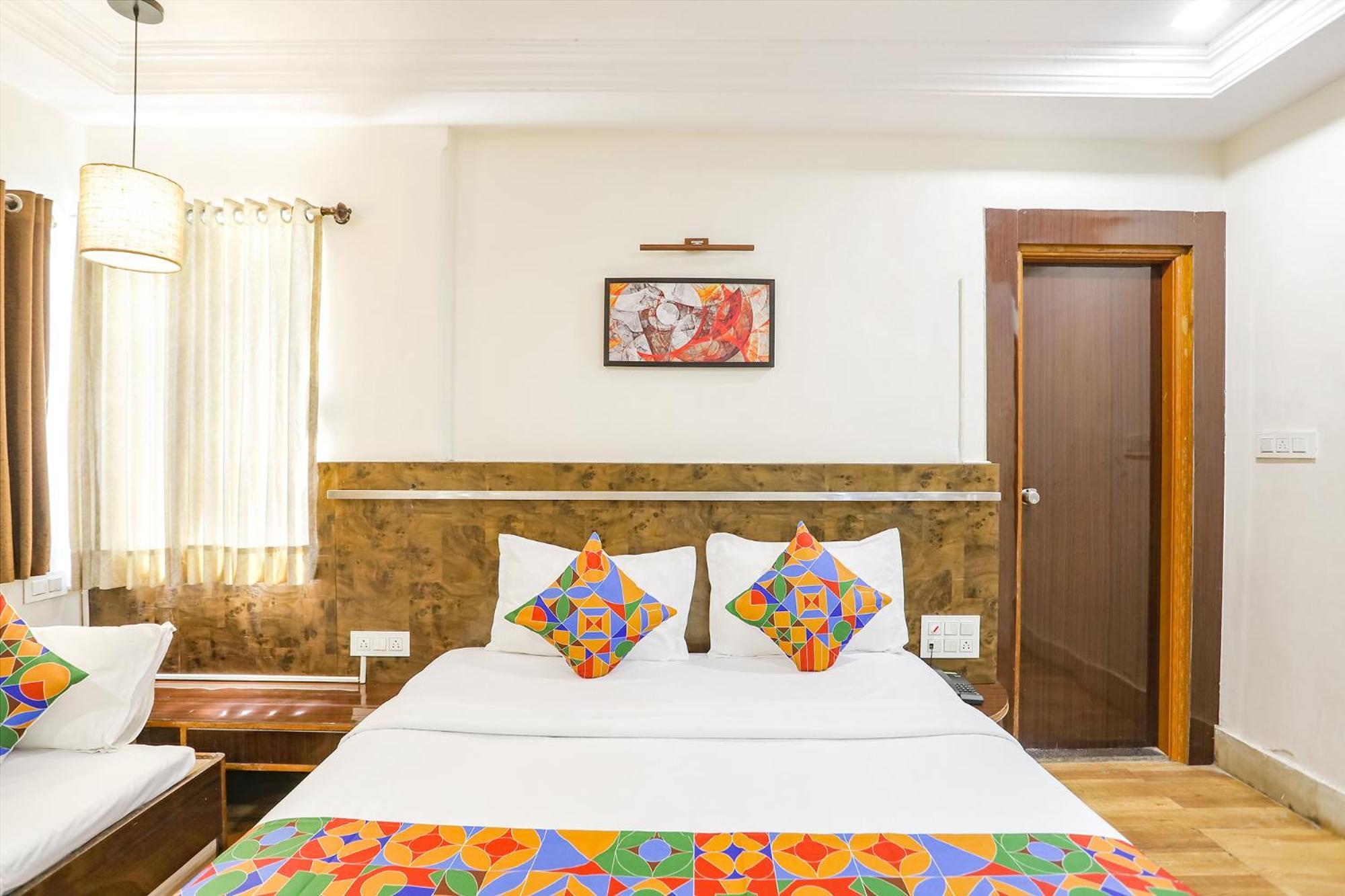 Fabhotel Shirdi Park Inn Exteriér fotografie